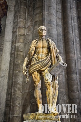 Статуя Св. Варфоломея (St. Bartholomew)