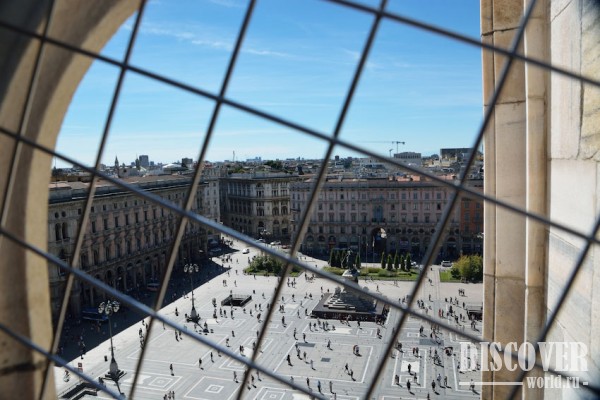 Вид на площадь Дуомо сверху