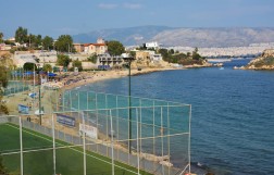 Пляжи в городе Пирей