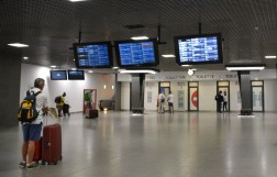 Камера хранения на ж/д вокзале Брюсселя Bruxelles-midi