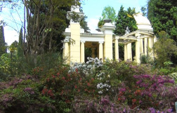 Мавританская беседка в дендрарии Сочи