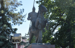 Памятник "Витязь" в Подольске