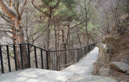 Тропа чудес у Кадаргаванского каньона