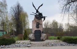 Памятник М. В. Скопину-Шуйскому в Калязине