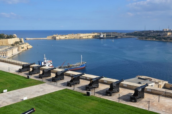 Салютная батарея на Мальте