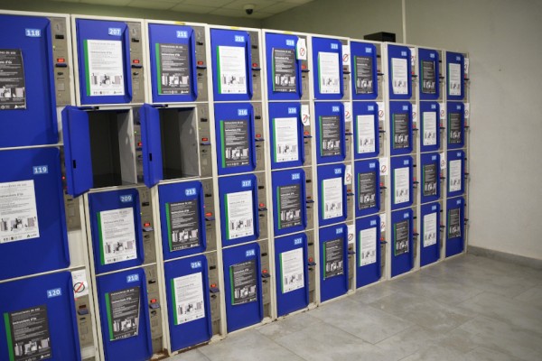 Камера хранения на вокзале в Жироне