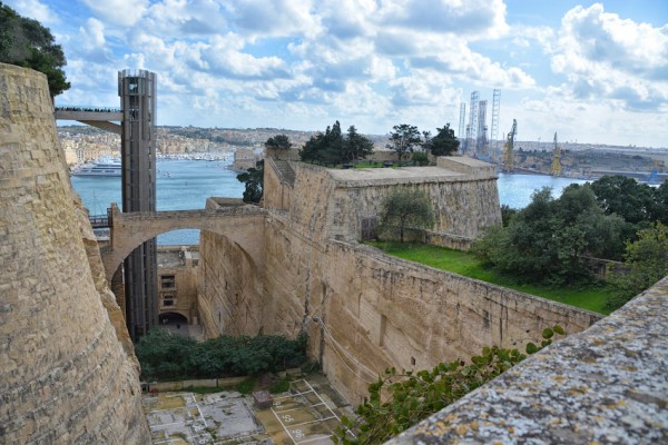 Лифт Барракка в Валлетте