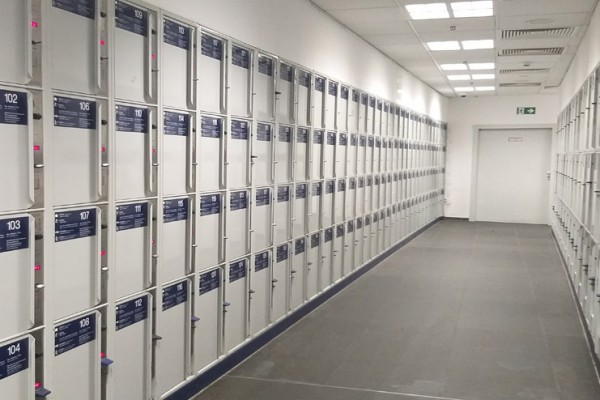 Камера хранения на станции Hauptbahnhof в Берлине