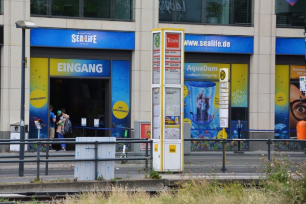 AquaDom & SEA LIFE в Берлине